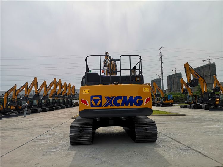 Buy Xcmg Official Xe220e Excavadora 23 Ton Hydraulic Excavator With