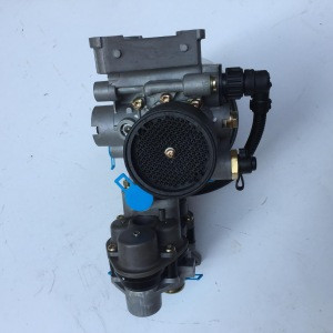 Buy Air Dryer For Isuzu Giga Cxz Exz Eyz Cyz