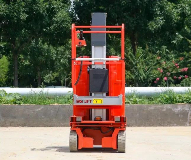 Buy China Self Propelled Vertical Mast Lift Hydraulic Lift For Sell