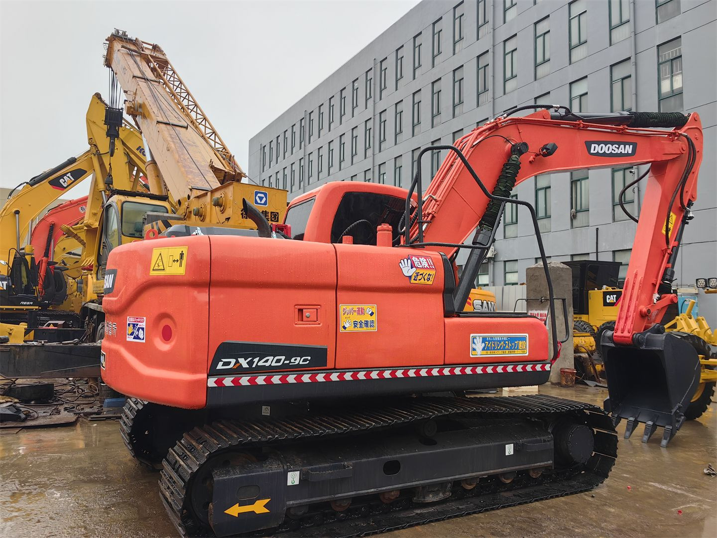 Buy Doosan Dx140lc 14ton Used Excavator From PF Machinery Limited