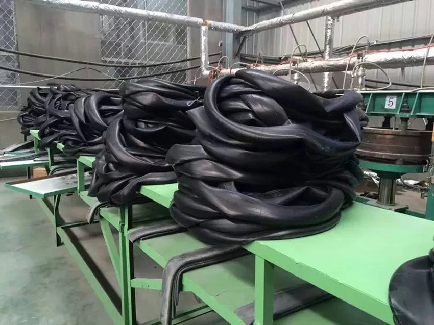 Hot Sell Butyl Tube Natural Inner Tube for Motorcycle 2.75-17 3.00-17