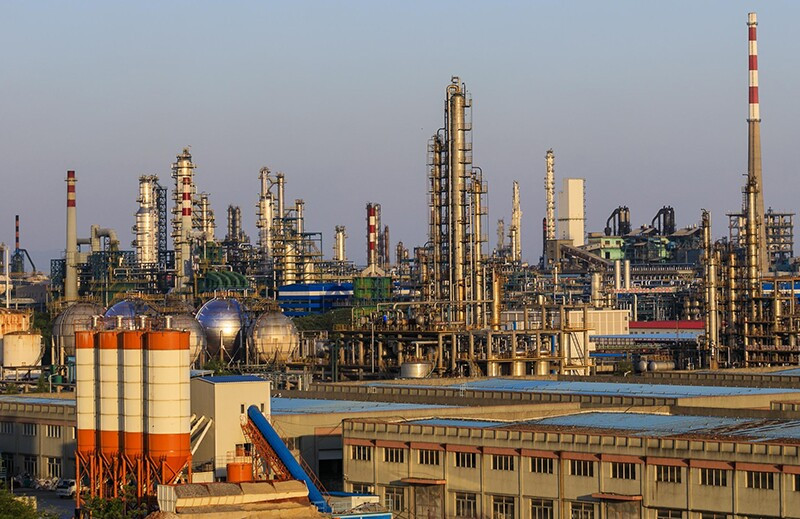 Best Selling D2 Gas Oil and Heavy Crude Oil Available for Shipping