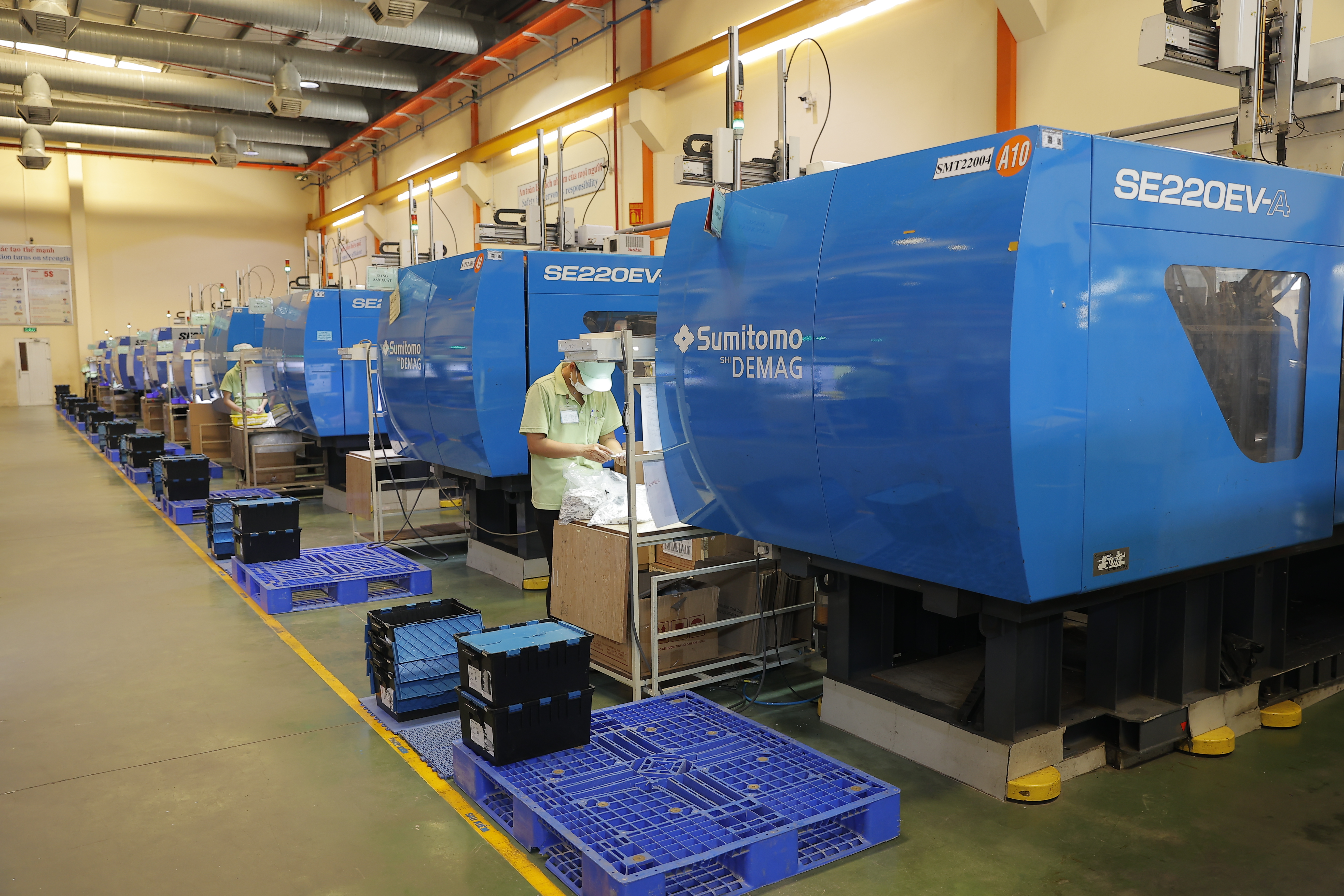 Dat Injection 80000 Buy Single Injection Mold 03 from MINH DAT PRECISION MOLD CORPORATION ...