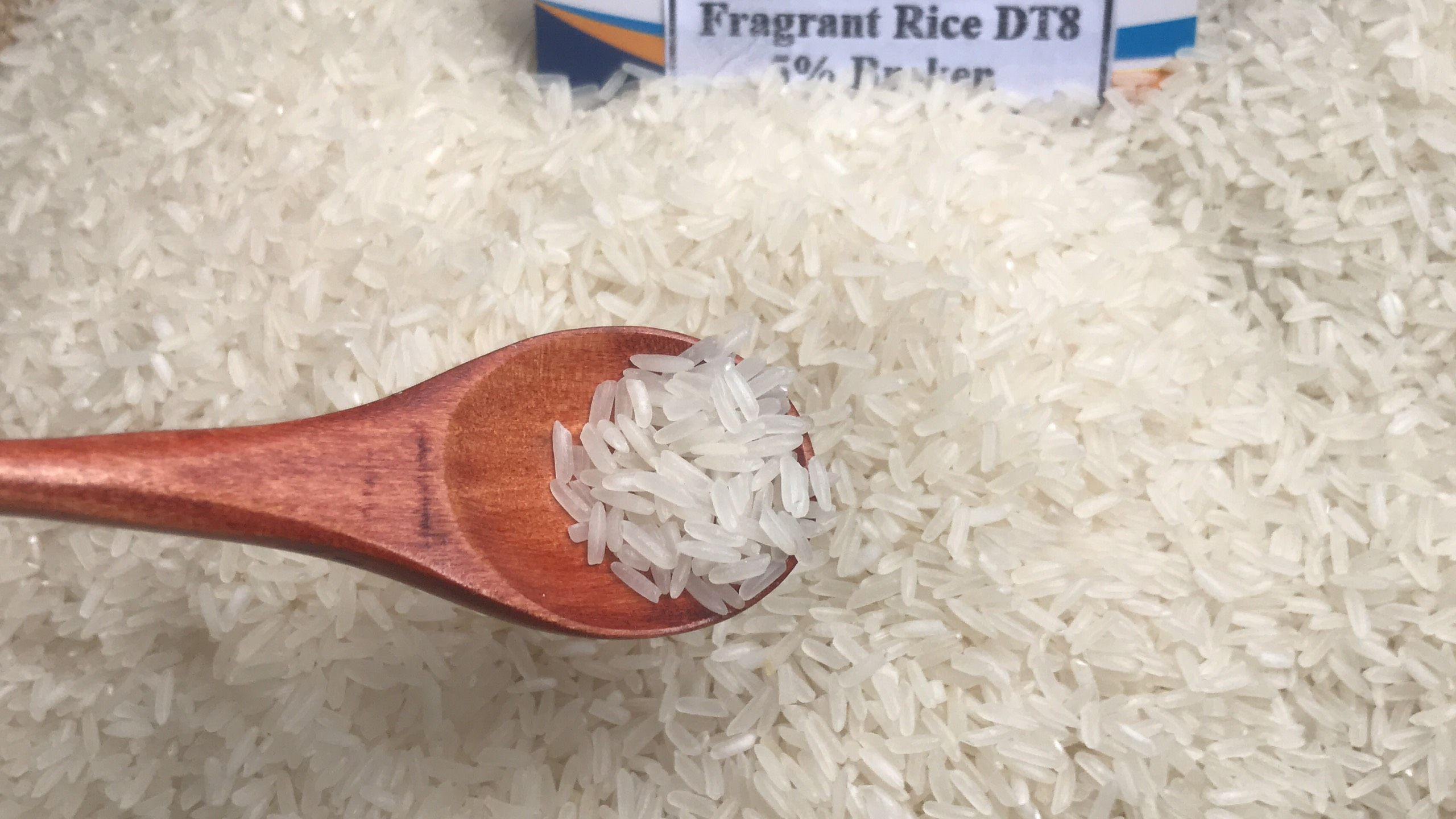 Buy Dt8 Rice Fragrant Long Grain White Rice 5% 25% Broken Vietnam Rice ...