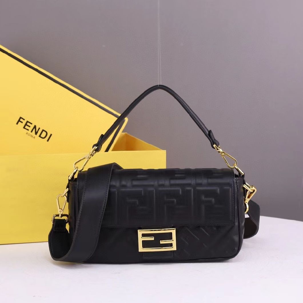 Bumbag Designer Bag Wholesale Shoulder Bag Fashion Designer Ladies Shoulder  Bag - China Luxury Bag and Lady Handbag price