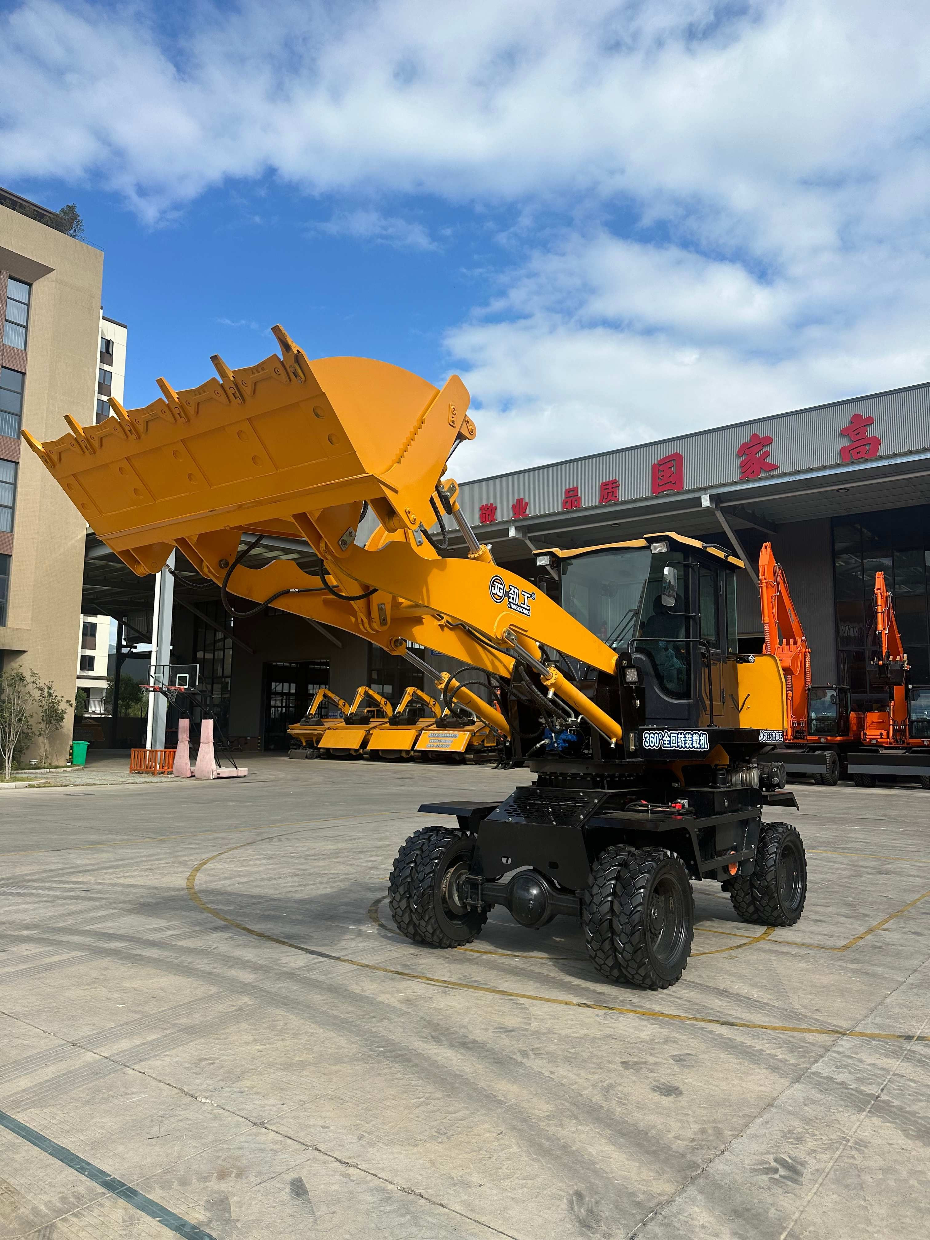 Buy Jg825 360° Rotating Loader, Wheeled Construction Machinery With 1 ...