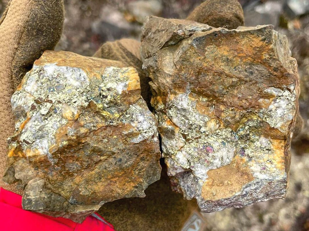 Buy High-grade Copper Ore Lump For Industrial Smelting, Mineral ...