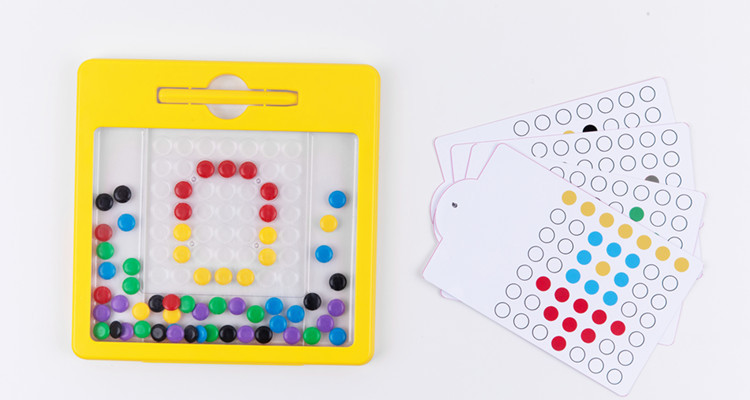 Small World Toys MagPad: Dot-to-Dot Magnetic Picture