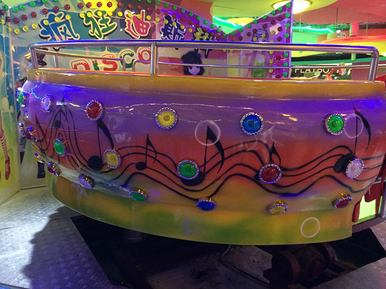 Turntable Ride Buy Customized Indoor Disco Turntable Amusement Ride Fiberglass Metal ...