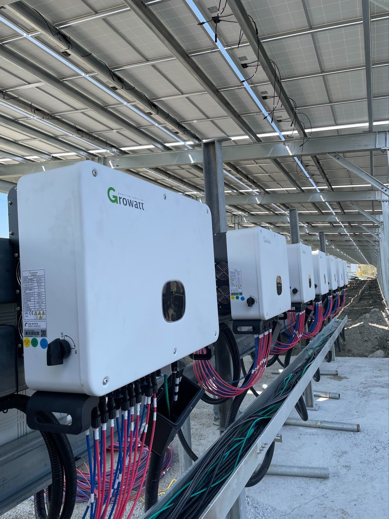 Buy Factory Price Growatt Single Phase 3kw 5kw Off Grid Hybrid 48v ...