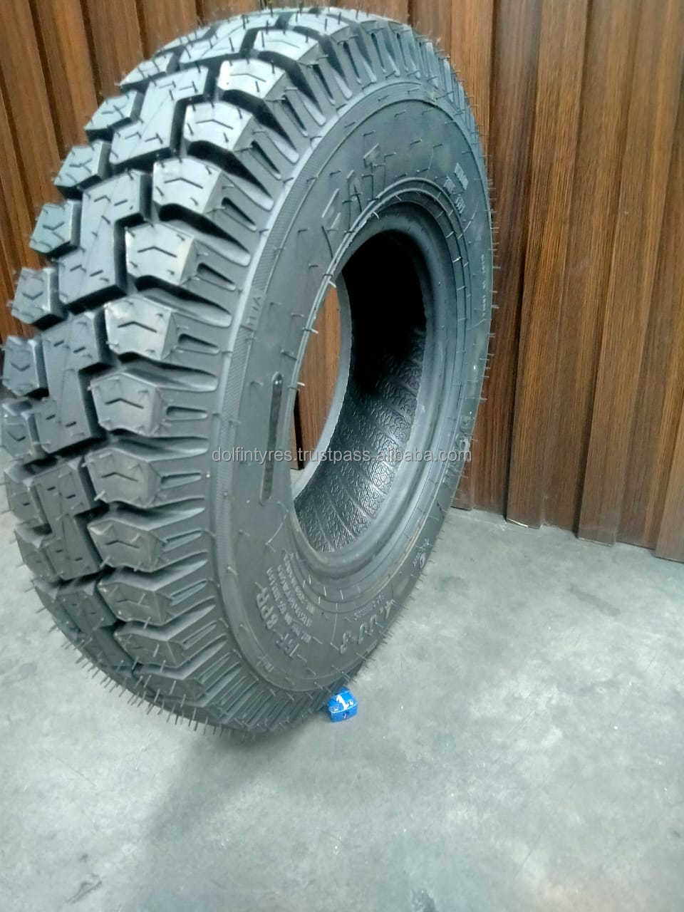 Buy Fat 4.00-8 Tricycle Auto Rickshaw And Three Wheeler Durable Tyres ...
