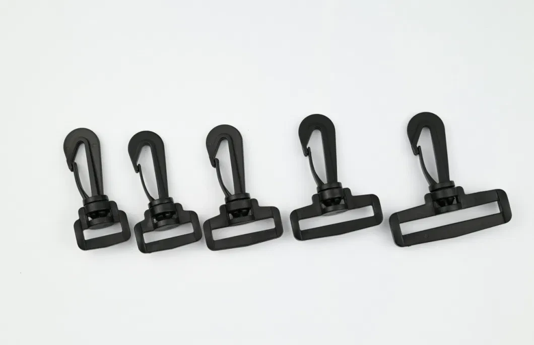 Buy Plastic Swivel Snap Hooks For Webbing Snap Hook Buckles Accessories  from Quanzhou Xiangshun Buckle Co., Ltd, China