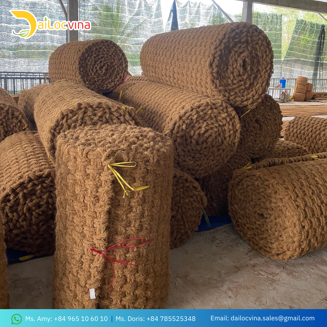Buy Vietnam Natural Coconut Coir Ropes For Twisting Coco Fiber ...