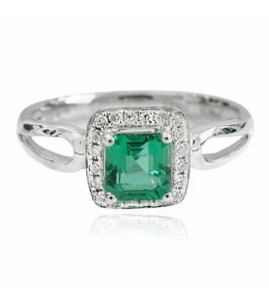 18K Emerald Ring Octagon 0.58 Cts