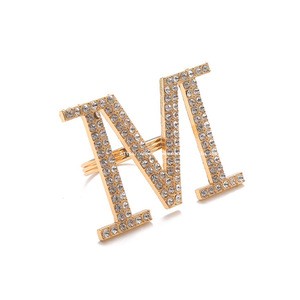 2020 Fancy Bulk Wholesale Metal Napkin Ring &amp; Latest Design Letter A C J K M S Rhinestone Napkin Ring