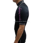 Anti- UV Mens lycra Rash Guard shirt with short sleeve