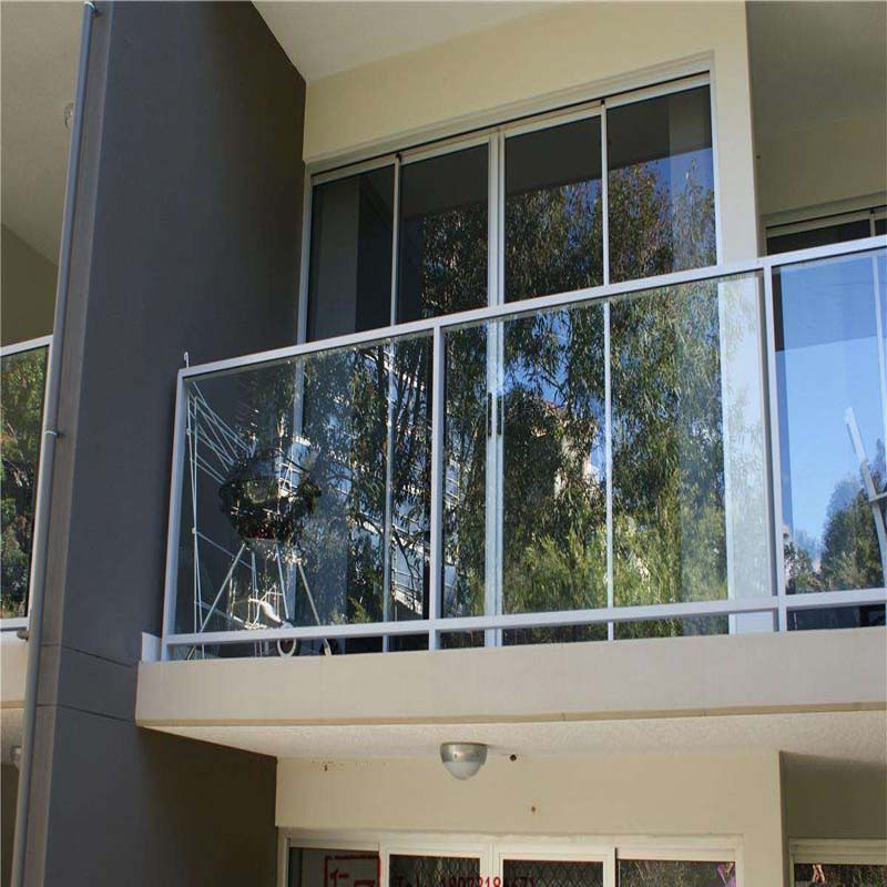 Customer size and color 2mm to 19mm building strong safety decorative tempered laminated glass