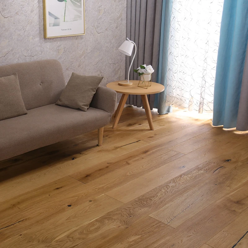 European Oak Solid Wood Hardwood Flooring With High Quality