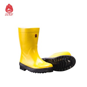 Factory price chemical resistant safety boots