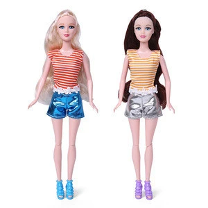 Factory Supplying Wholesale Gifts for Kids 11.5 inch Plastic Fashion Girl Dolls with Pet Dog