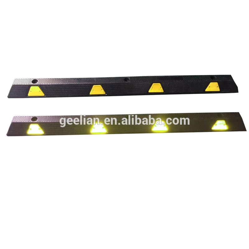 GEELIAN Black &amp; Yellow Recycled Rubber Parking Safety Curbs 1.65 Meter