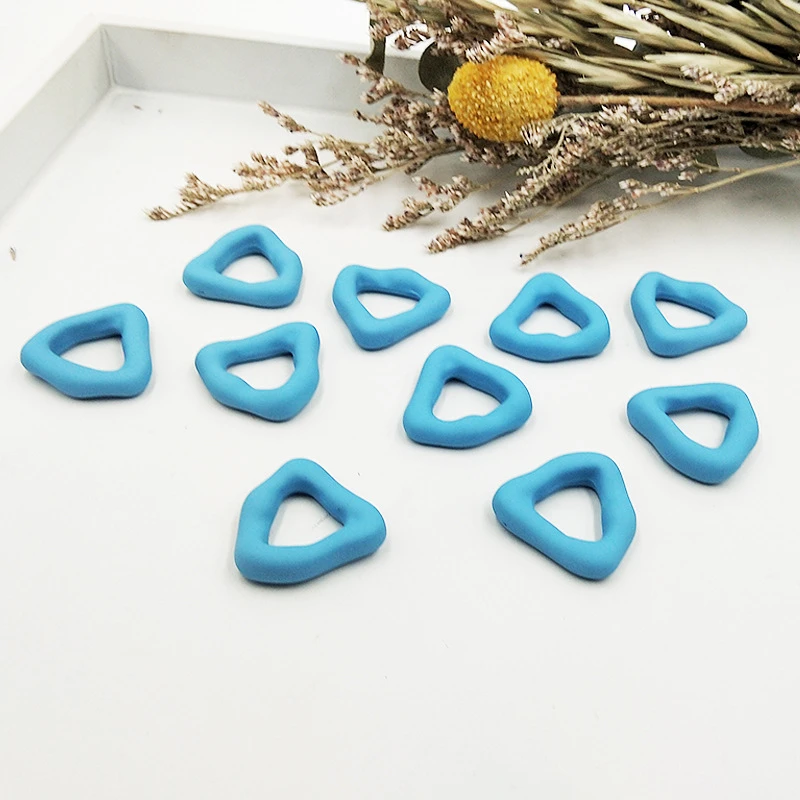 Girly style ring triangle fashion candy color womens spray paint acrylic resin ring jewelry accessories