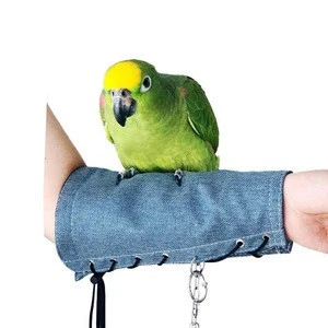 Hot sale Parrot Anti-Scratch Shoulder Protector  Multi-Functional Pet Shoulder Pad of pet products