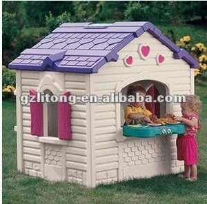 Kids Plastic Playhouse May-23a
