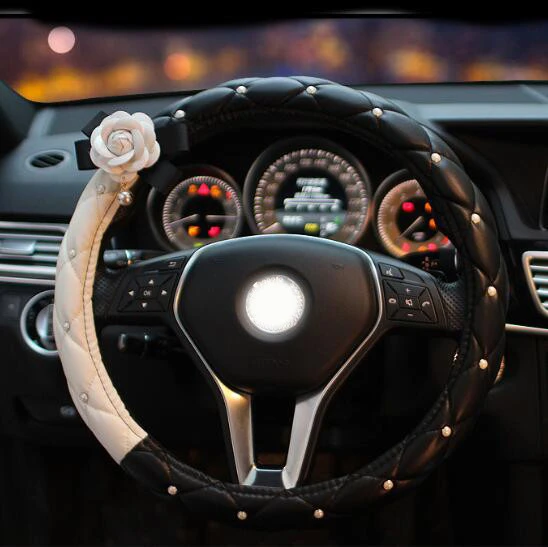 Korean fashion camellia black and white personalized pu leather handlebars women girl car diamond pearl steering wheel cover