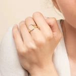 New Fashion Minimalist Ring Custom Stainless Steel Jewelry 18K Gold Plated Engravable Blank Round Signet Ring for Women