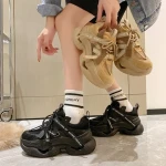 Wholesale New Fashion Sneaker Women Casual Custom Design Chunky Dad Sneaker Shoes with Own Logo Sporty