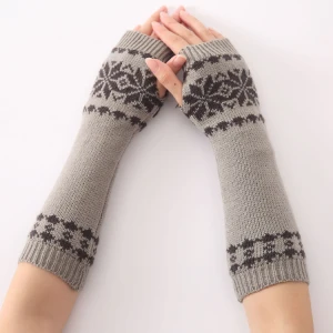 Winter Season Fingerless Wrist Warmer Forearm Warmer Christmas Snowflake Jacquard Mitten Gloves