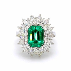 18K Emerald No Oil Ring Octagon 2.52 Cts