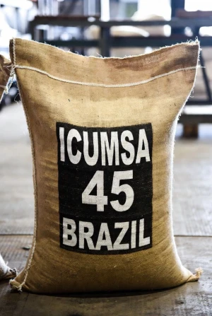 highly refined ICUMSA 45 SUGAR