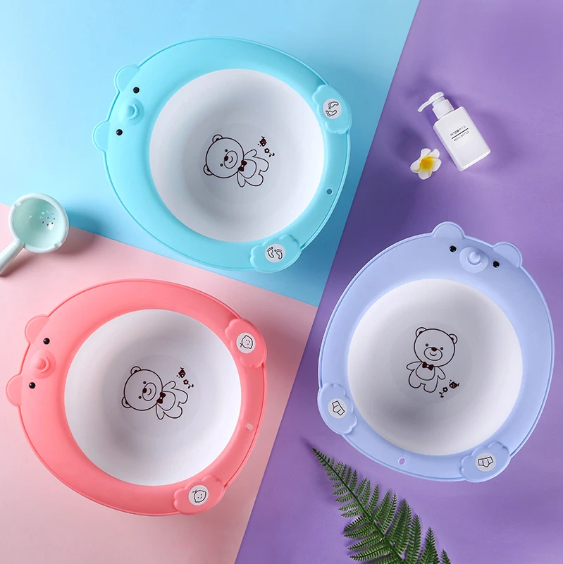 Safety plastic cartoon washbasin for newborn babies