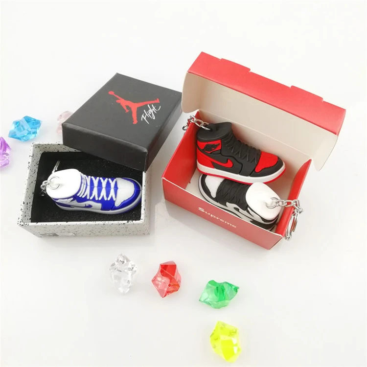 350 Air Jordaning Custom Wholesale 3D Aj 1Rubber  Mini Max Basketball Shoes Sneakers NBA Shoe Jordaning Pvc Sneaker Keychain