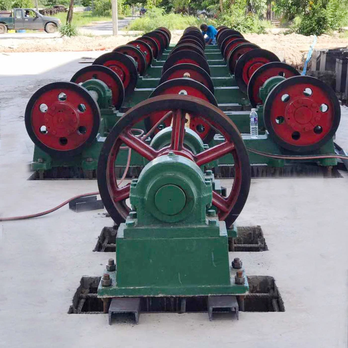 Automatic concrete pile /pole centrifugal spinning machine