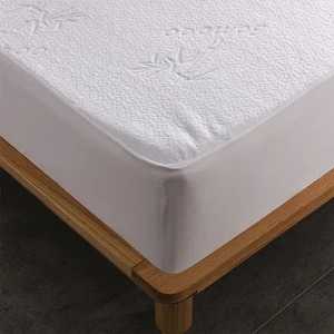 Best seller quilt guard mattress protector 100%polyester hotel waterproof bed mattress covers