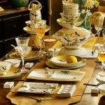 Bowl and dish set domestic Chinese light luxury tableware set high-grade bone china bowl creative Palace Chinese style happy