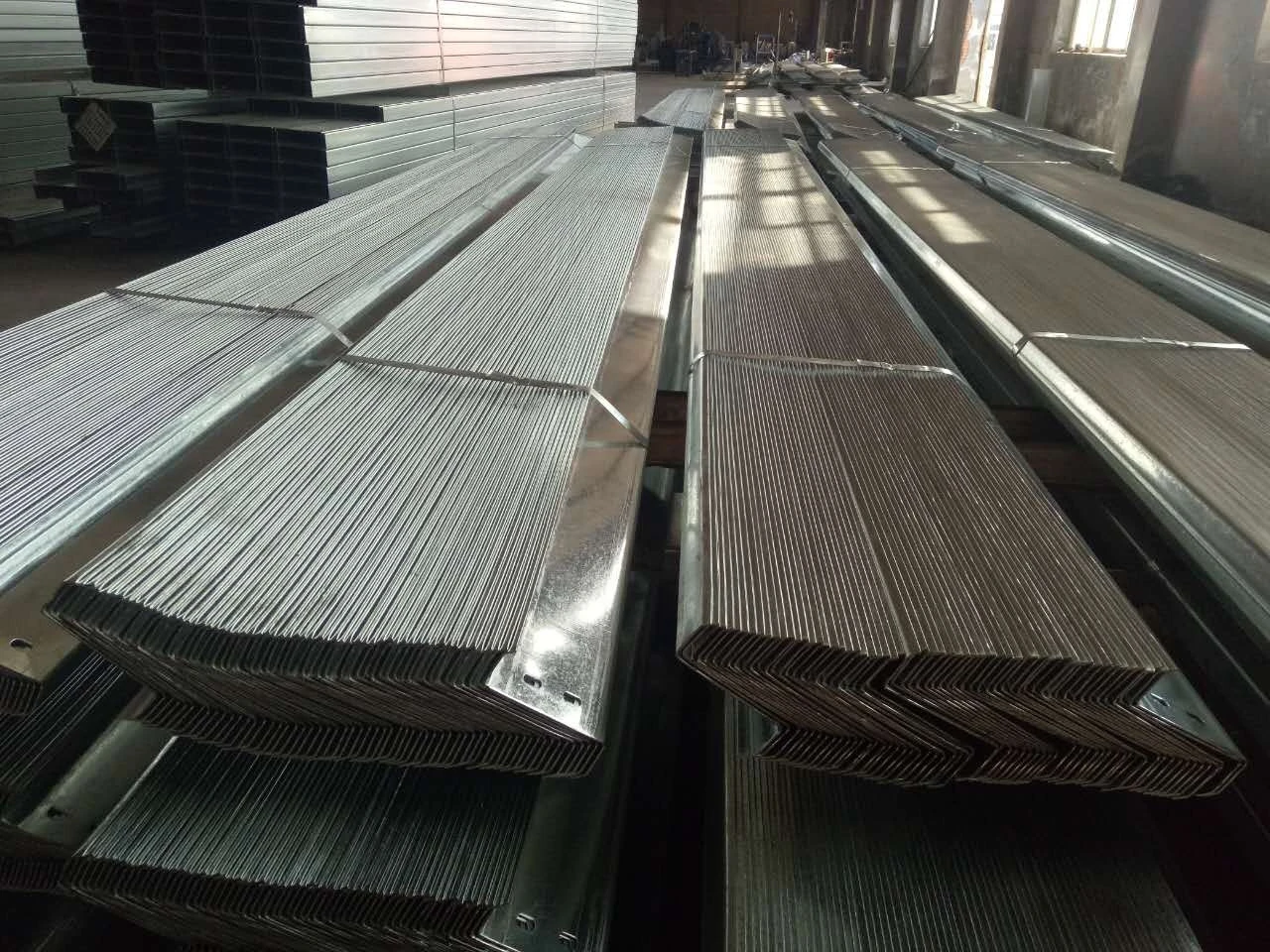 Cold rolled z shape galvanized profiles Structural dimensionsn Steel Z Channel beam