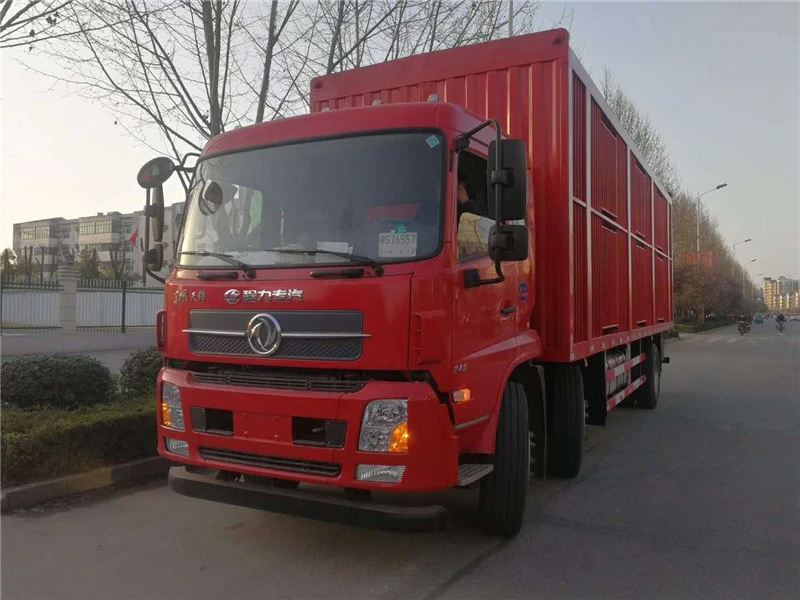 Dongfeng 4x2 pig transport truck for sale