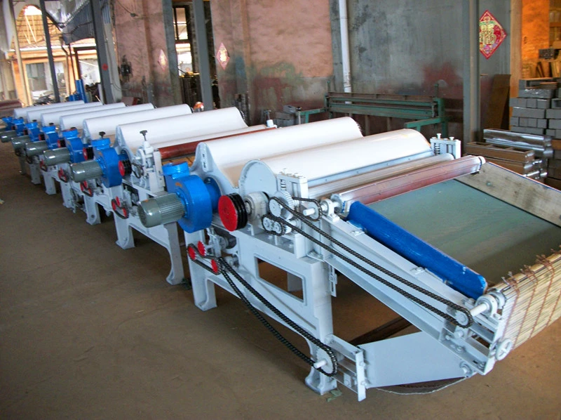 High efficiency textile waste recycling machine for waste products