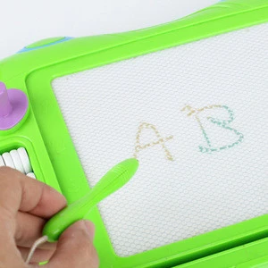 Kids early educational magnetic plastic cartoon drawing board toy with 4 stamps