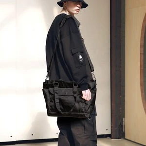Oxford cloth men&#39;s business travel handbags lightweight casual large-capacity multifunctional canvas messenger bag