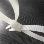 Police disposable handcuffs