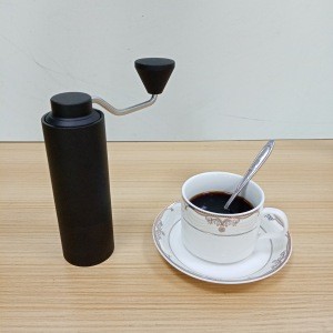 Portable Stainless Steel Manual Coffee Grinder with Clean Brush For Espresso French Press