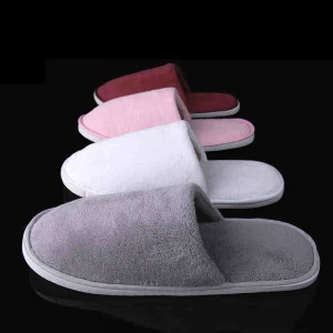 wholesale Coral velvet slippers quilt machine washable slippers disposable  hotel  slippers