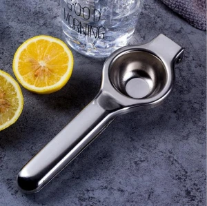 Wholesale Kitchen Vegetable Fruit Tools Manual Juicer Stainless Steel Lemon Orange Squeezer