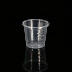 wholesale PP material disposable mini plastic measure cup