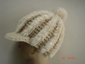 New Style Best Quality Fake Fur Hats/Cap